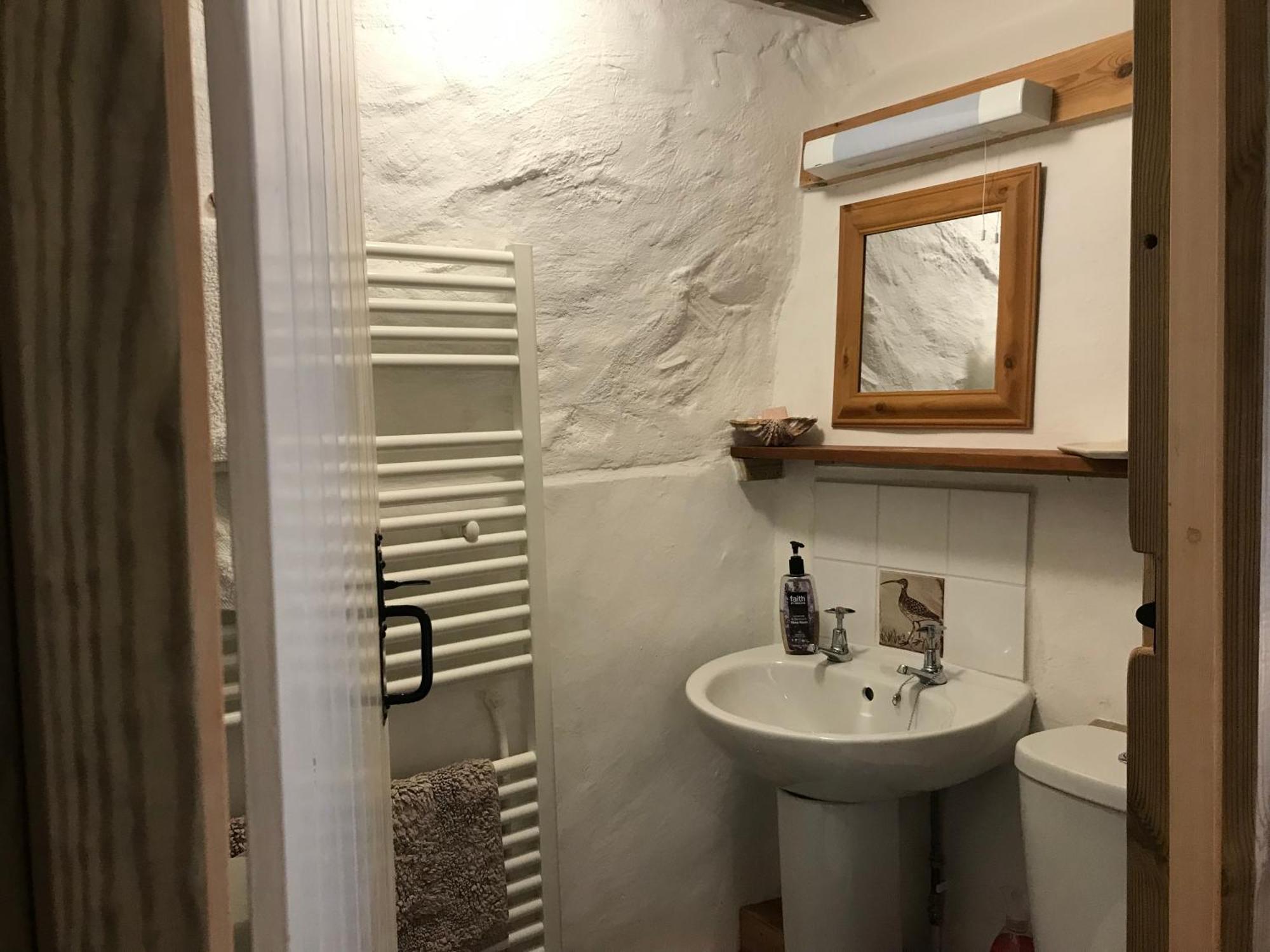 Manorowen Tiny Cosy Snug 아파트 외부 사진